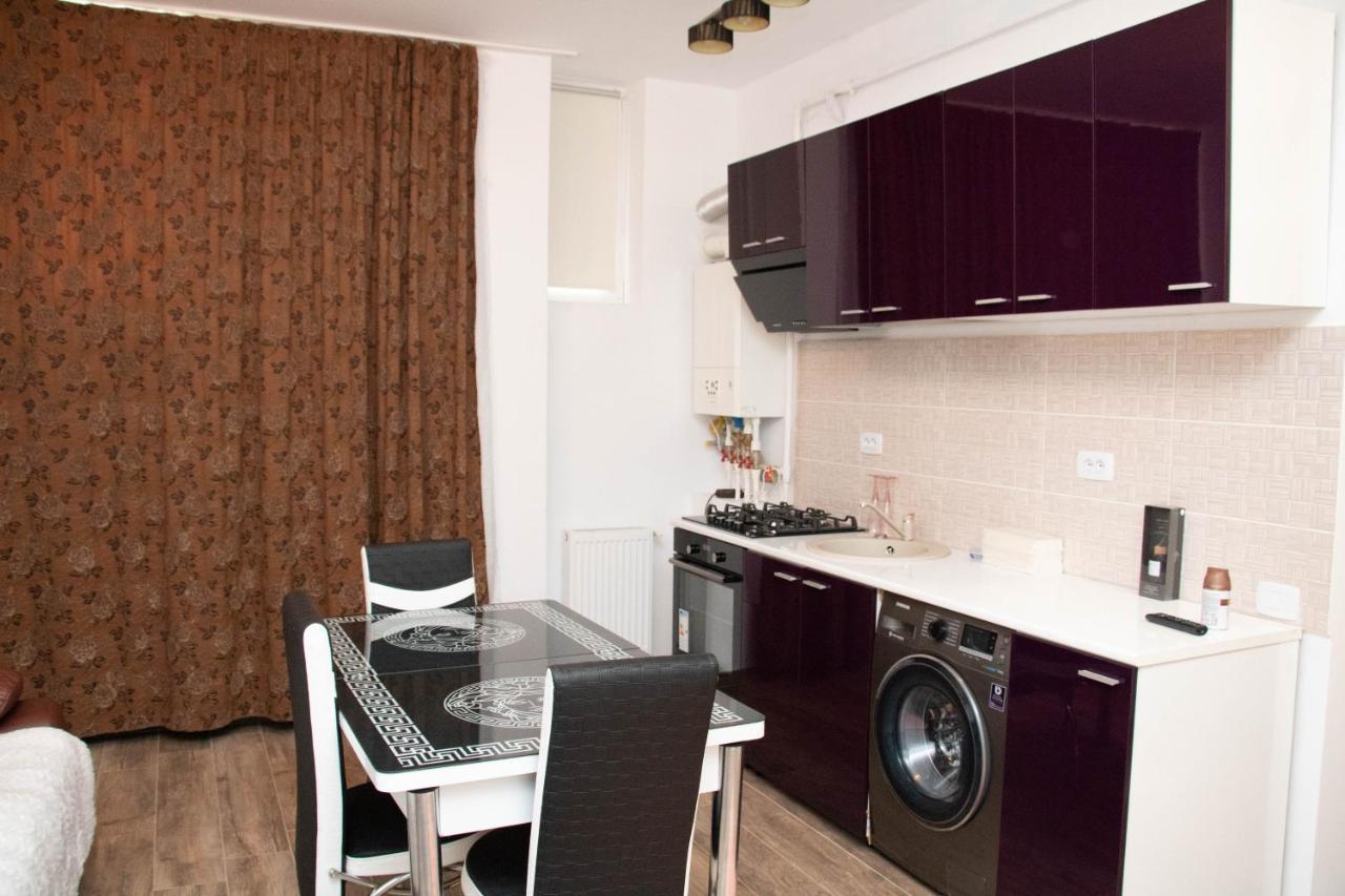 Apartament Capitala Militari Roşu Exterior foto